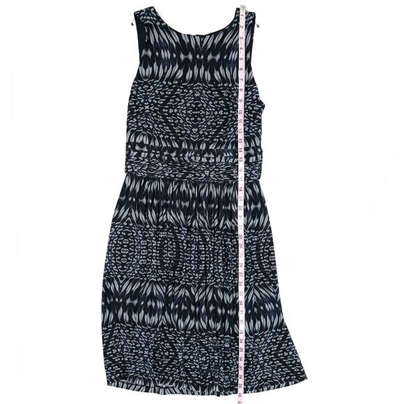 Taylor Abstract Ikat Fit & Flare Dress Size 8 - Picture 12 of 12